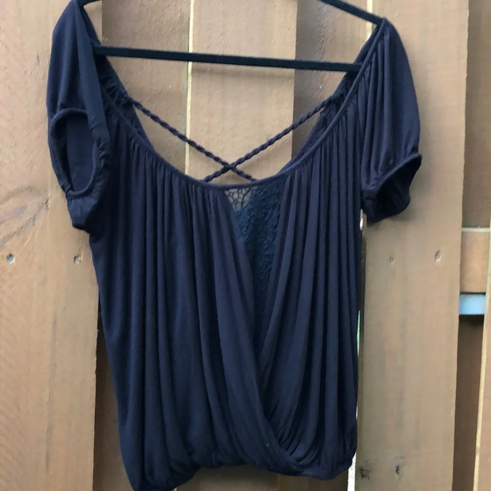 Free people off the shoulder Blk top